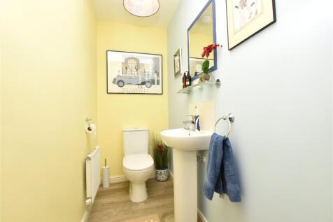 Gf Toilet