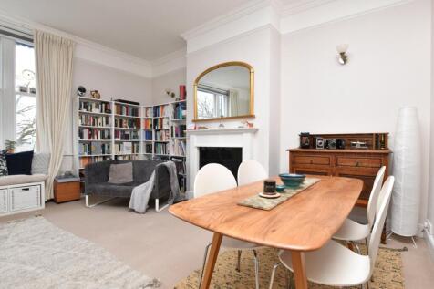 Living Room/Diner