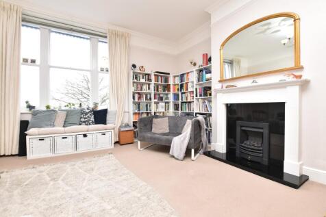 Living Room/Diner