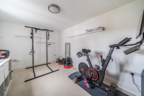 1381143-6-6913630...