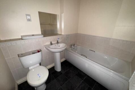 BATHROOM/W.C.