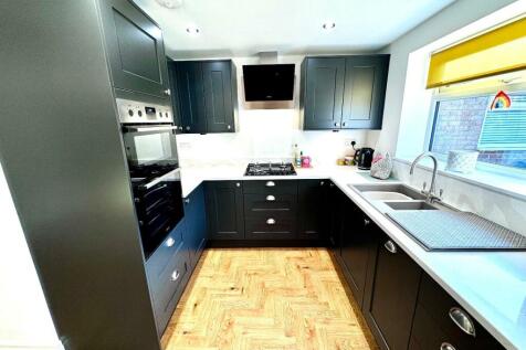 Open plan Kitchen/ Dining Room