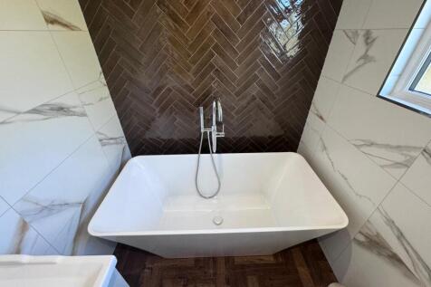 Modern Bathroom