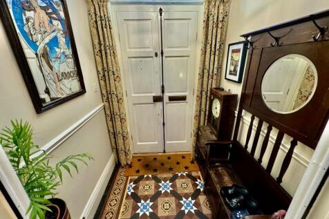 Entrance Vestibule