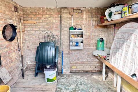 SHED INTERNAL
