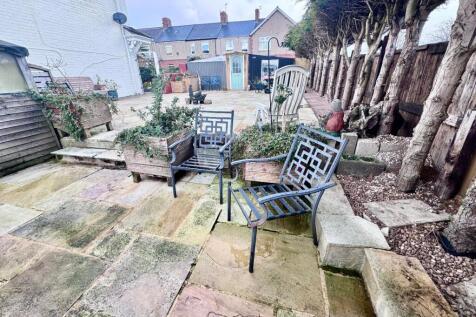 Rear Patio Area