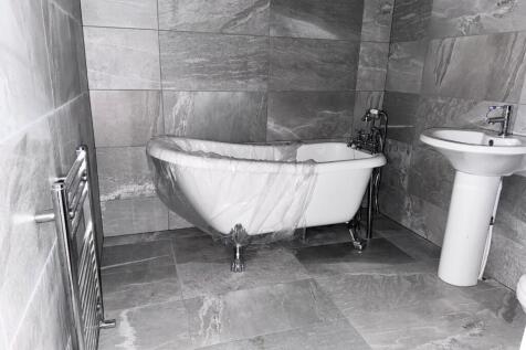 The Coach House Bathroom