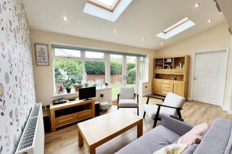 Kitchen/Family Room