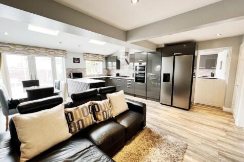 Kitchen/Dining Room/Family Room