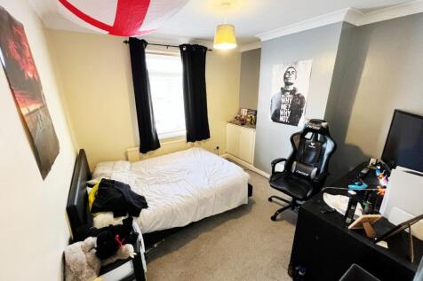 Bedroom Three/Study
