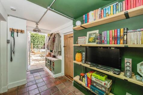Property Image 8