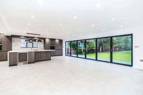 Dining Room/Kitchen