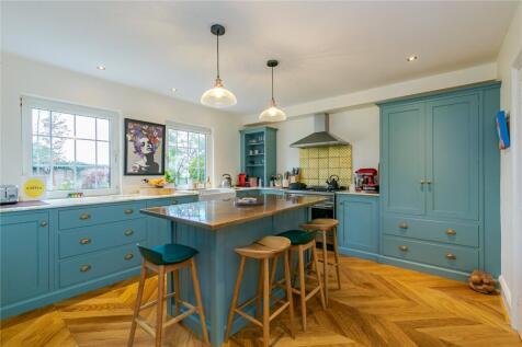 Kitchen/Breakfast