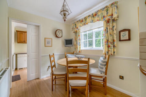 Breakfast Room
