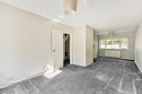 Sitting/Dining Room