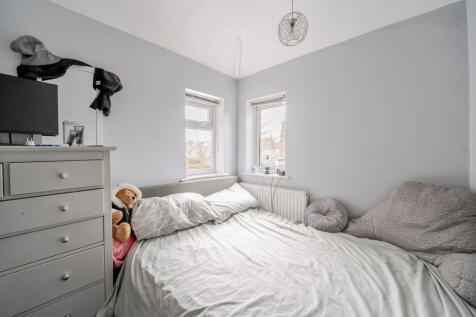 1370712-21-6904cd...