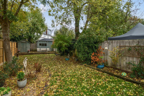 1370712-4-6904c8f...