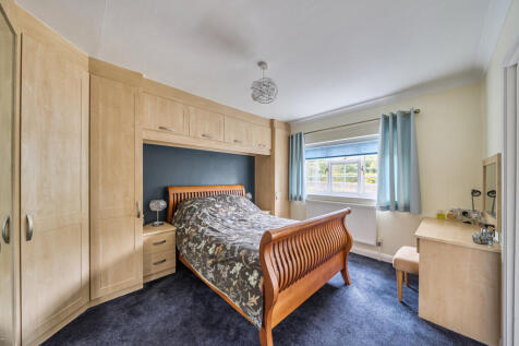 1369226-8-68ef9cf...