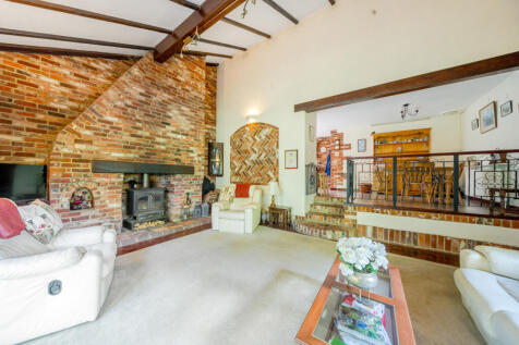 1346750-2-68b9bf1...