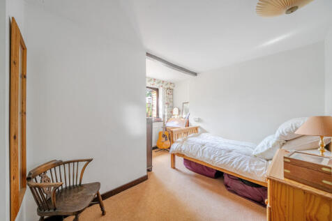 1346750-14-68b9c0...