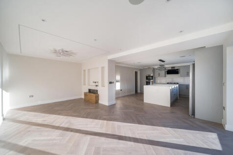 1371904-3-68fba13...