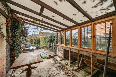 1380405-9-6911c9d...