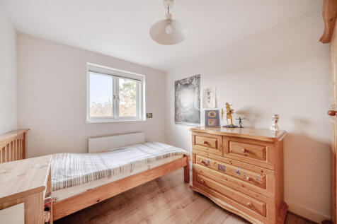 1381709-12-6915f2...