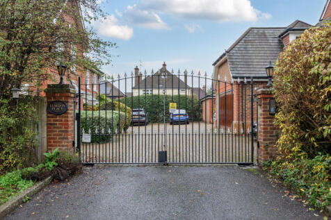 1380623-1-69174dd...