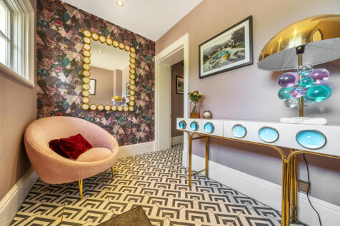 36-6813ae2fa308d-...