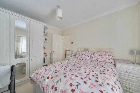 1362587-9-68e7c7b...