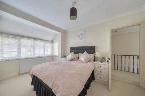 1362587-12-68e7c8...