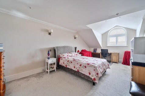 1369232-19-68f652...