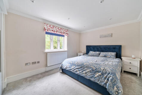 1369232-15-68f651...