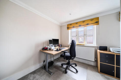 1369232-17-68f651...