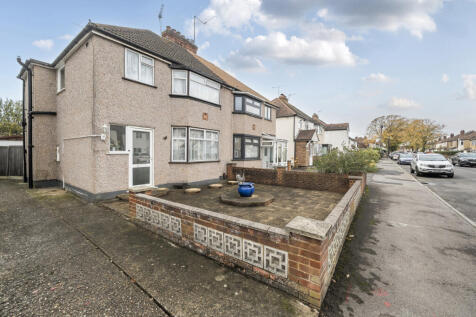 1372930-22-690cbe...