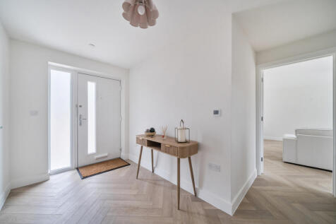 1380231-3-6911e39...