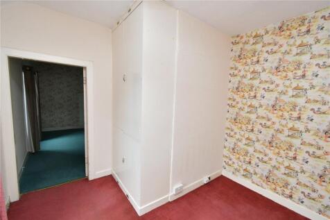 Bedroom 1 Dressingrm