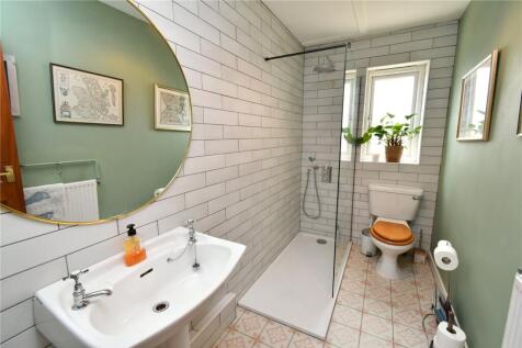 Downstairs Shower Rm