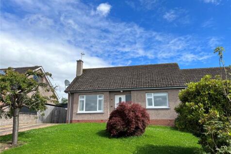 14 Kinloss Drive
