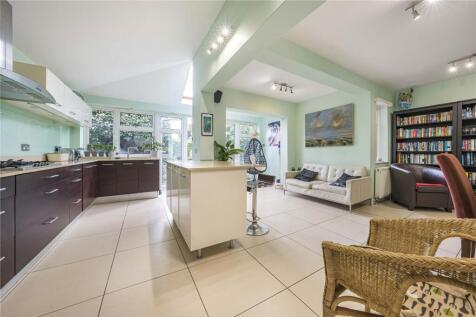Kitchen/Family Room