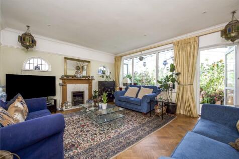 Drawing Room