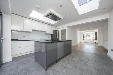 Kitchen/Reception