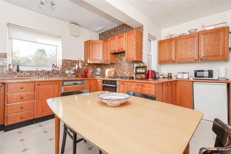 Kitchen/Breakfast Rm