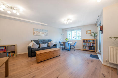 Kitchen/Sitting Room