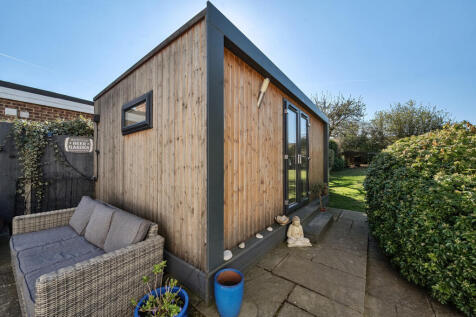 Outbuilding