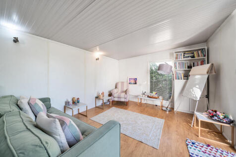 Outbuilding