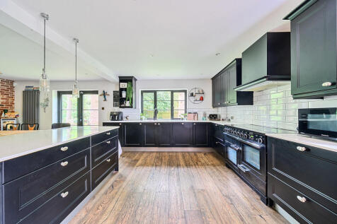 Main - Kitchen