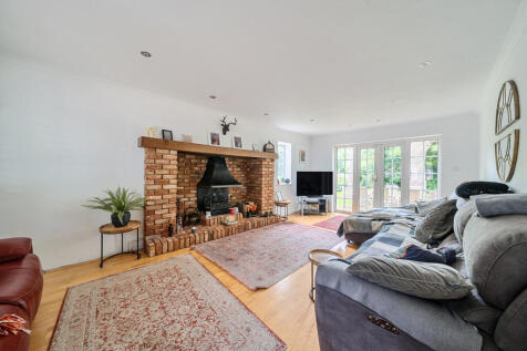 Main - Living Room