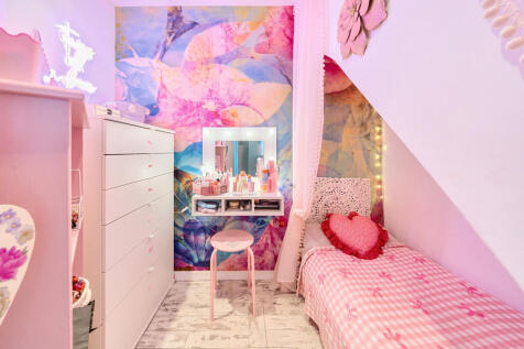 Bedroom/Study