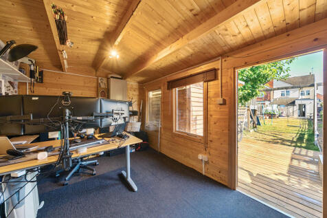 Cabin/Office